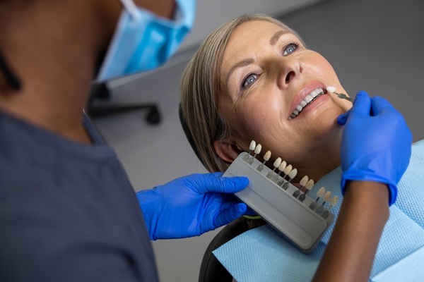 Signs That It Is Time To Replace Your Dental Veneers